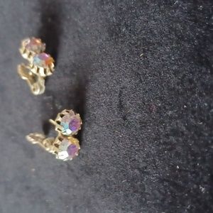 Earings